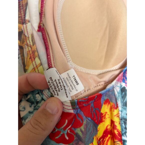 Popina Swimsuit Women's Size Small Pink Hawaiian Postcard Maximalist One Piece - Picture 5 of 6